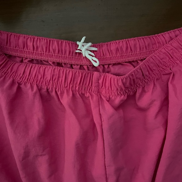 Athletic Works Pink elastic waist shorts. Size Large - Picture 4 of 4